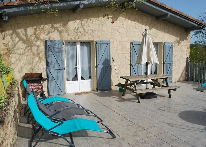 Dom wakacyjny Tourete 1 *